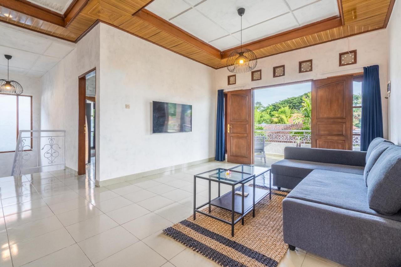 Inari Nusa Dua Villa